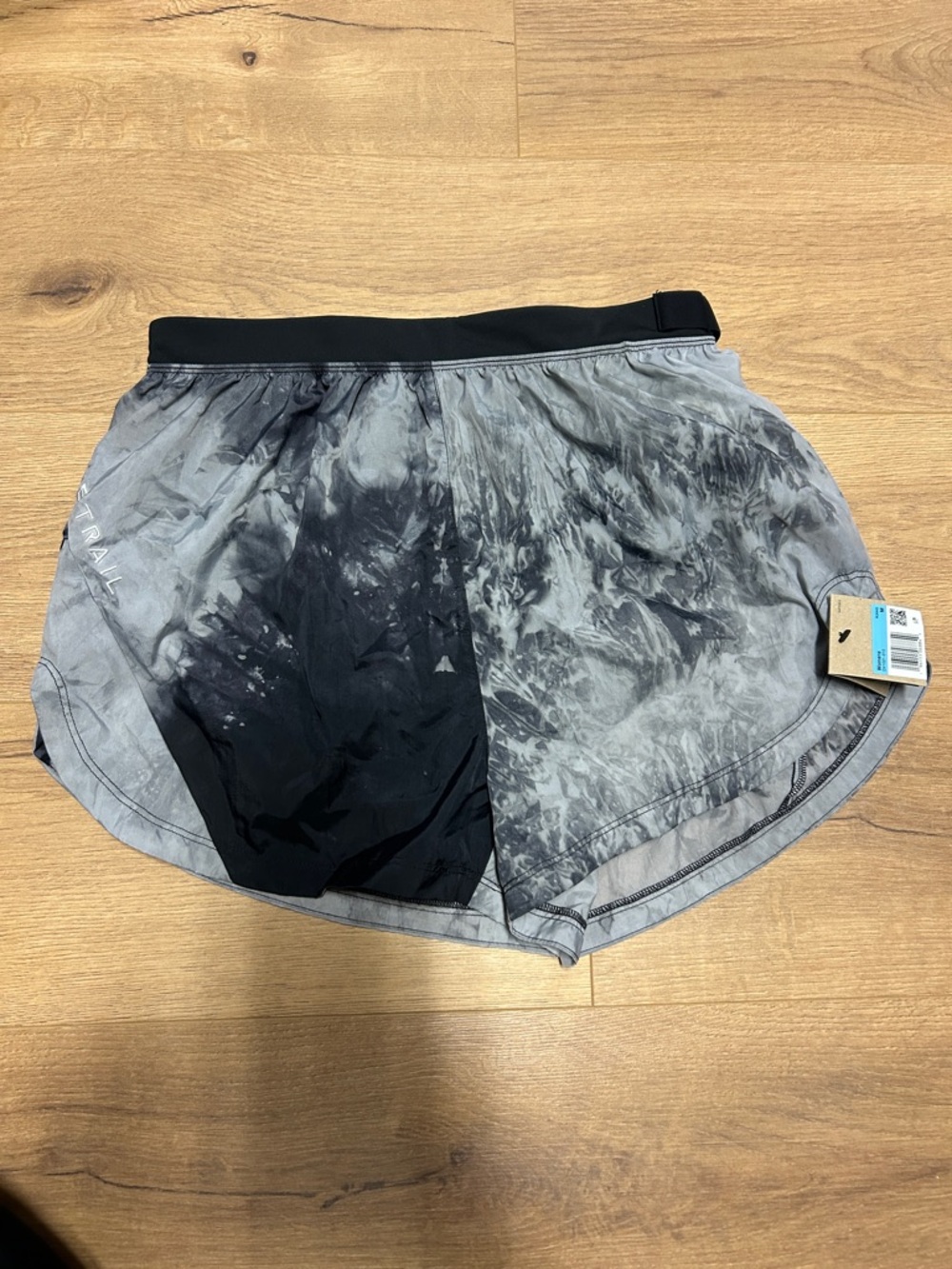 Nike Women's Black and Gray Athletic Shorts